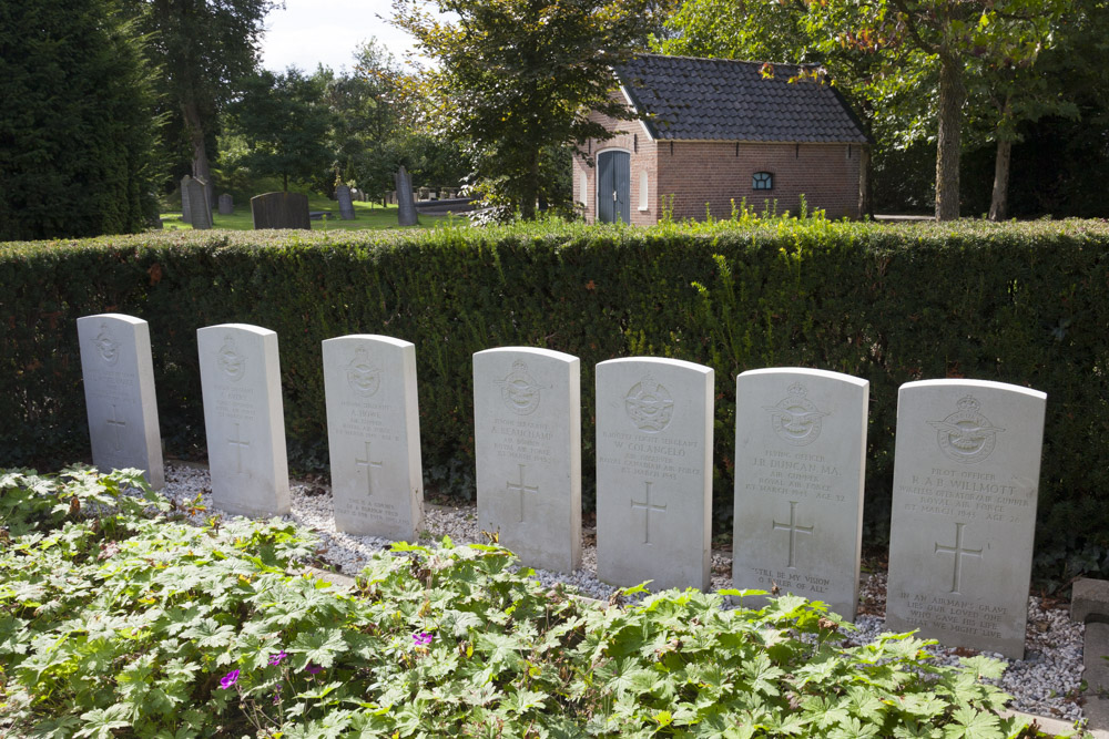 Oorlogsgraven van het Gemenebest Algemene Begraafplaats Wilp #4