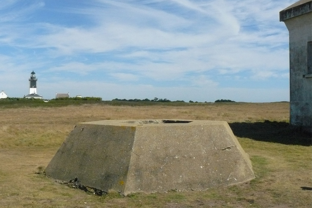 Sttzpunkt Gx 320 - Remains Wrzburg Radar #1