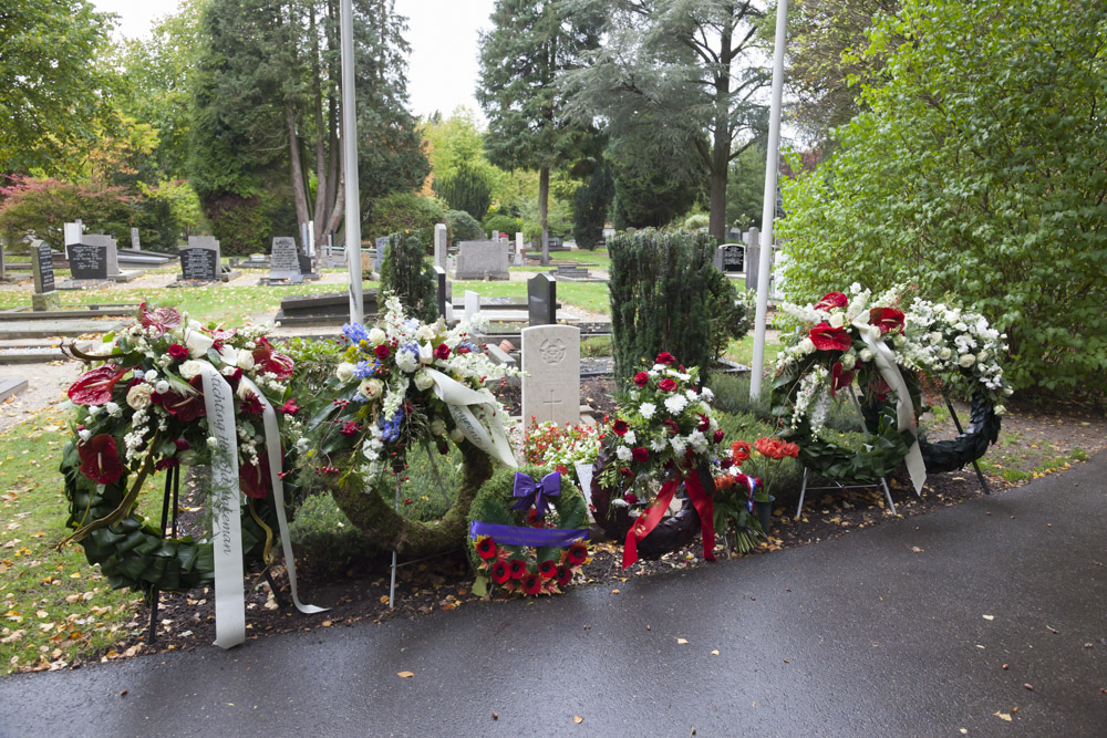 Commonwealth War Grave General Cemetery Veenendaal #4