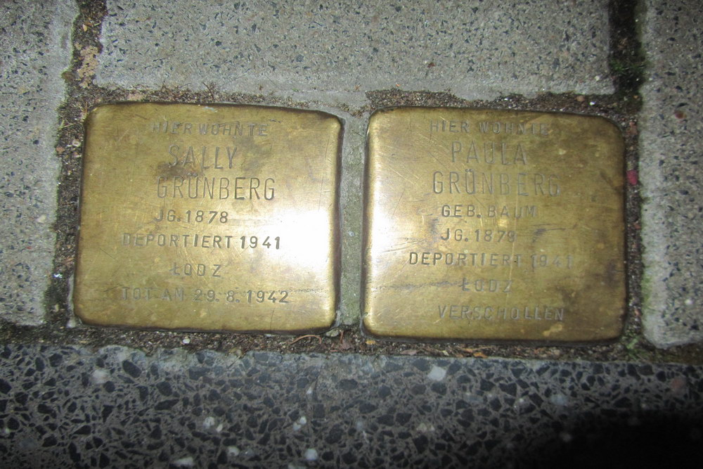 Stumbling Stones Reischplatz 1 #1