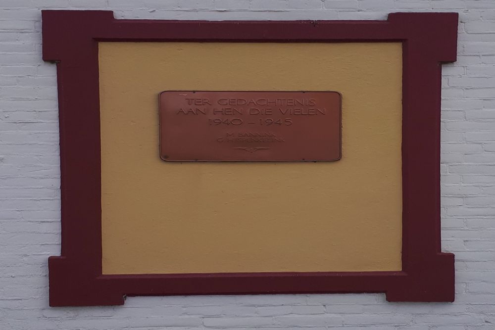 Plaque Killed NS Employees Holten