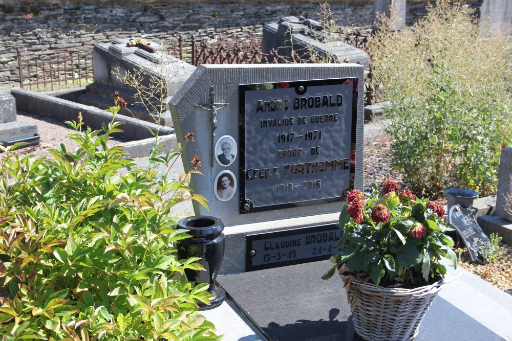 Belgian Graves Veterans Neufchteau #4