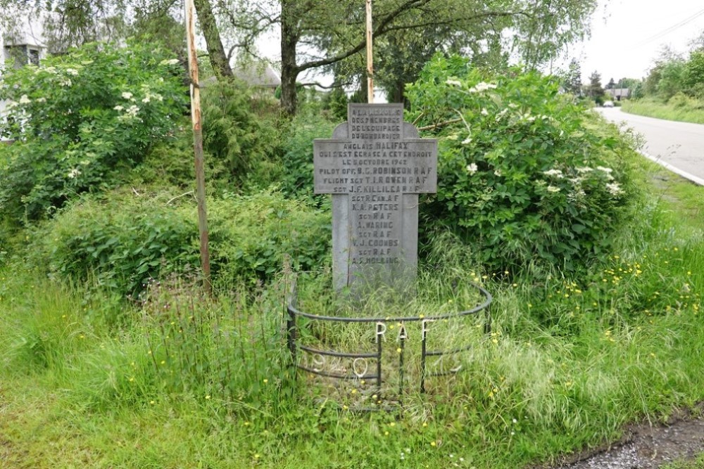 Memorial Crashed Halifax