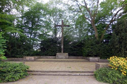 German War Cemetery Voerde #4