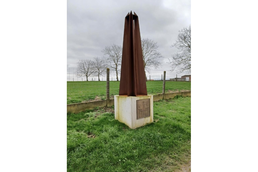 Memorial Former German War Cemetery Roggeveld #3