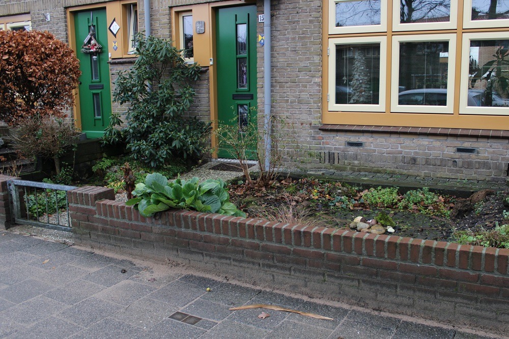 Stolpersteine Zinniastraat 15 #4