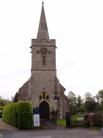 Commonwealth War Graves St Aldhelm Churchyard