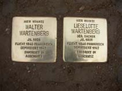 Stolpersteine Schleiermacherstraße 13