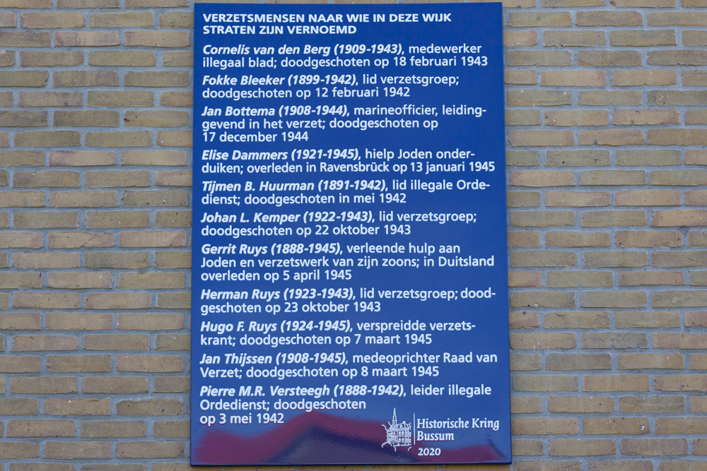 Memorial 11 Resistance Fighters Bussum