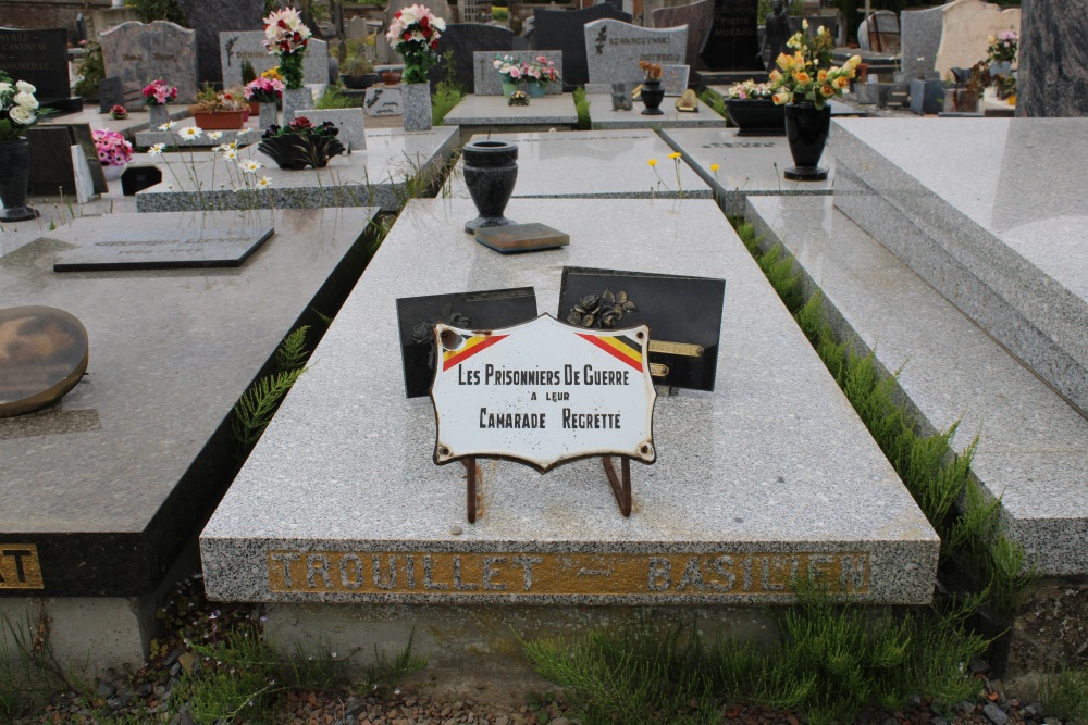Belgian Graves Veterans Roisin #3
