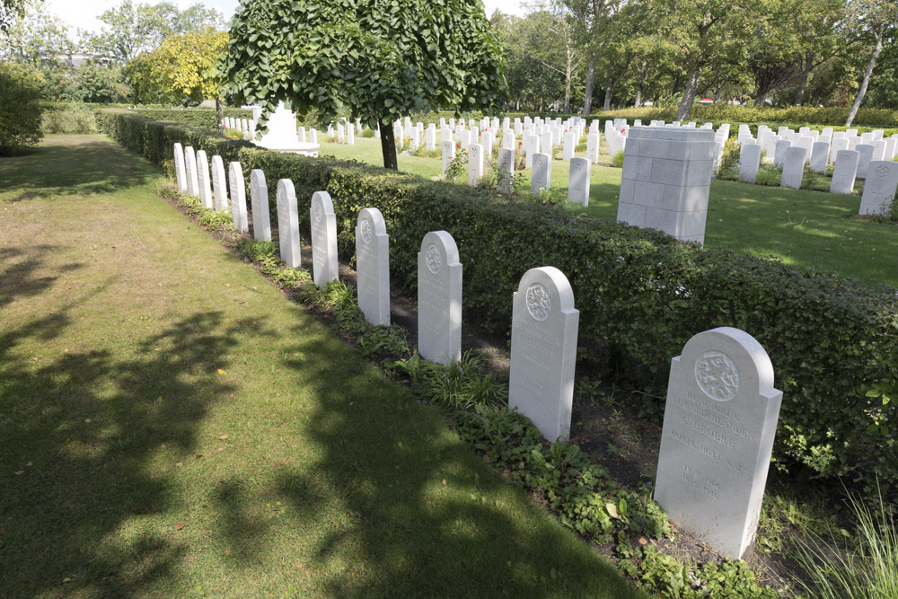 Nederlandse Oorlogsgraven (Noorderbegraafplaats) #4