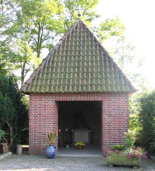 Remembrance Chapel Estern #1
