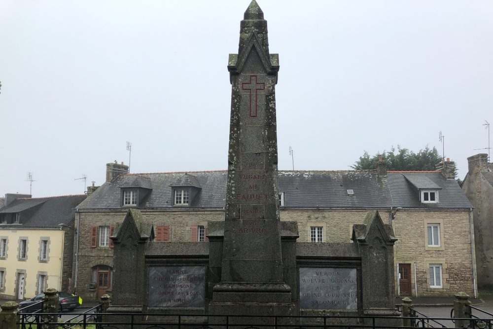 Oorlogsmonument Le Faouët #2