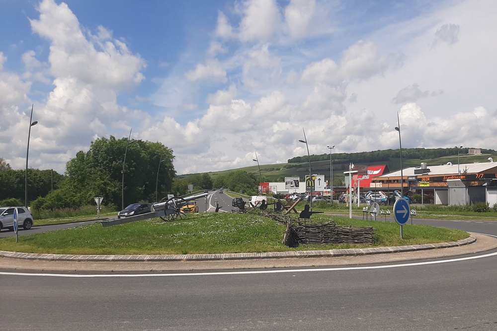 Roundabout Commemorating 100 Years of the First World War #3