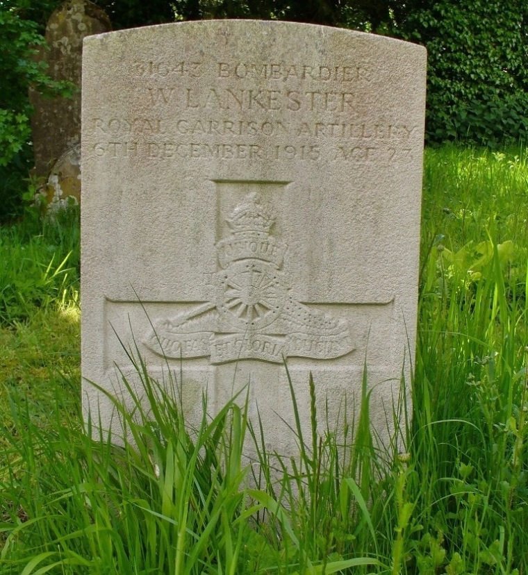 Commonwealth War Grave Otley Baptist Chapelyard #1