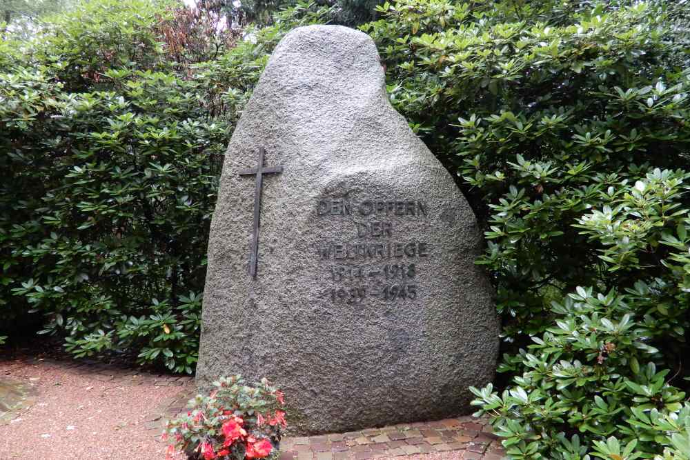 Oorlogsmonument Bad Waldliesborn #2