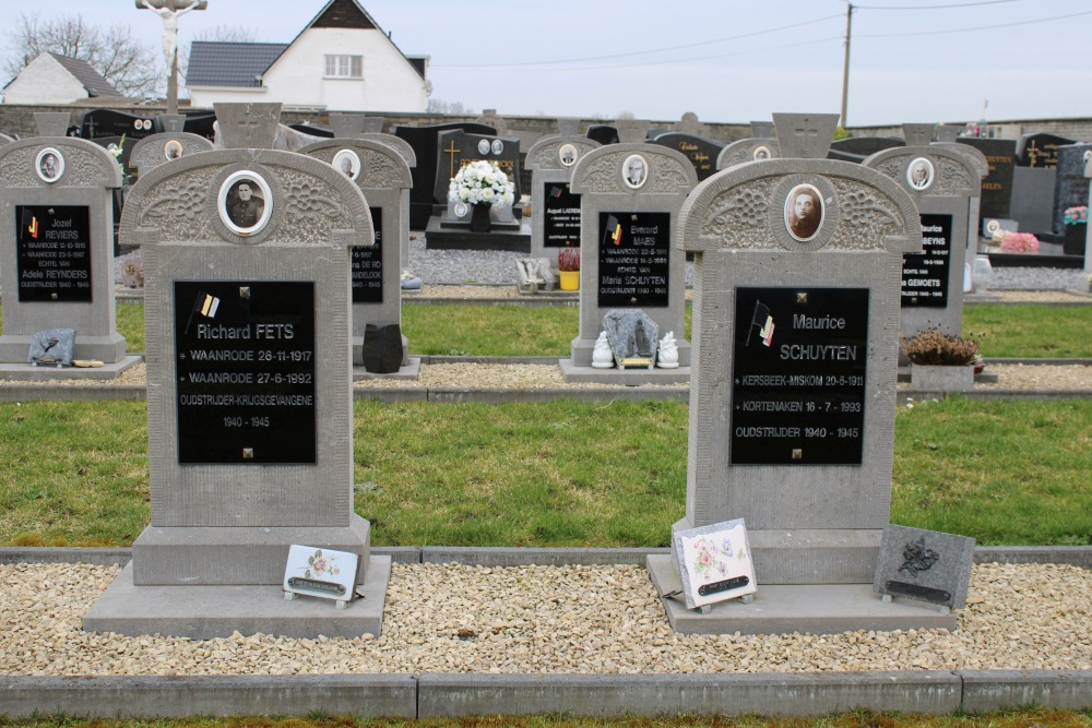Belgische Graven Oudstrijders Waanrode Begraafplaats #3