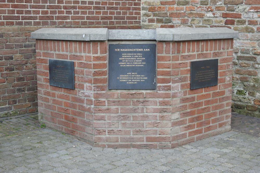 Oorlogsmonument Giessenburg #2