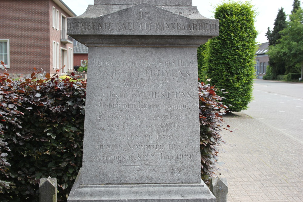 Oorlogsmonument Eksel #2