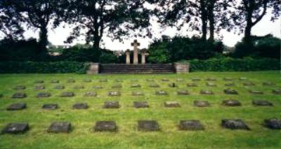 Duitse Oorlogsgraven Gnnigfeld #1