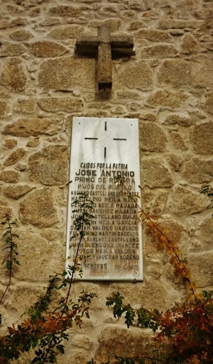 Spanish Civil War Memorial La Garganta #1