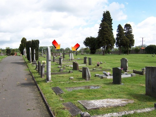 Commonwealth War Graves Measham Cemetery #1