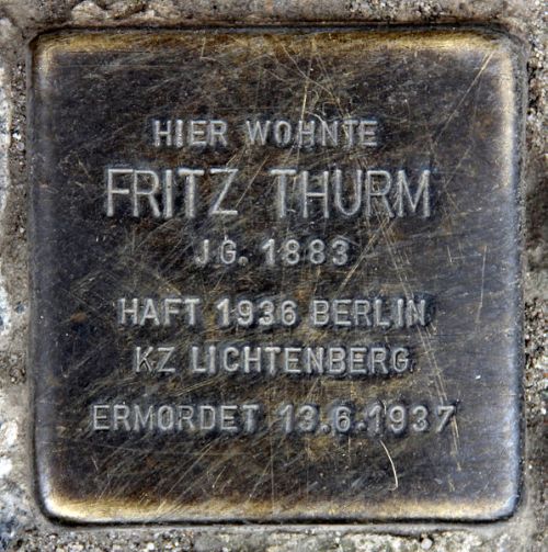 Stolperstein Kreutzigerstrae 28