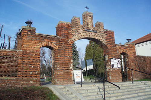 Polish War Graves Cmentarz Komunalny Pobitno #1