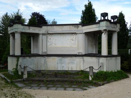 Bullet Impacts Grave Memorials Klagenfurt-Annabichl #4