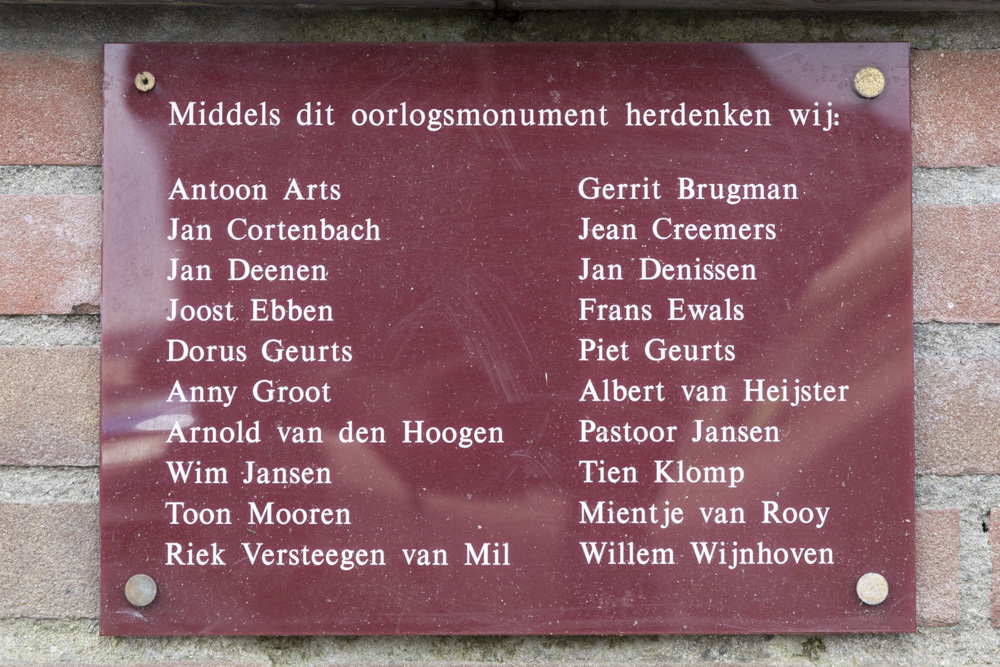 Oorlogsmonument Vierlingsbeek #2