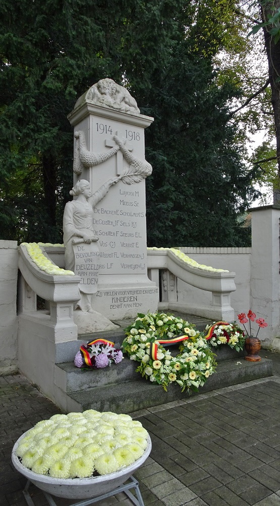 Oorlogsmonument Deuzeld #3