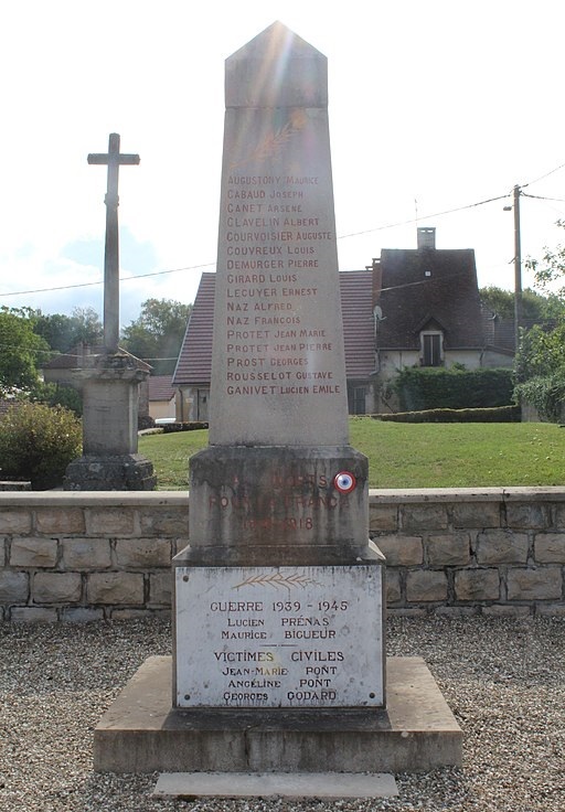 Oorlogsmonument Saint-Germain-lès-Arlay #1