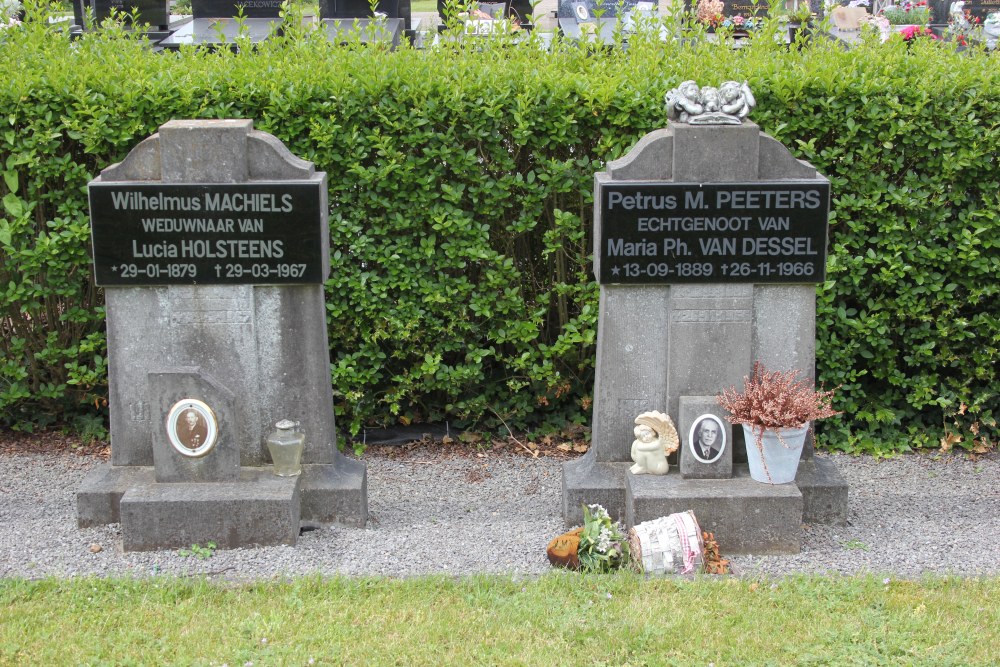 Belgische Graven Oudstrijders Genk #3