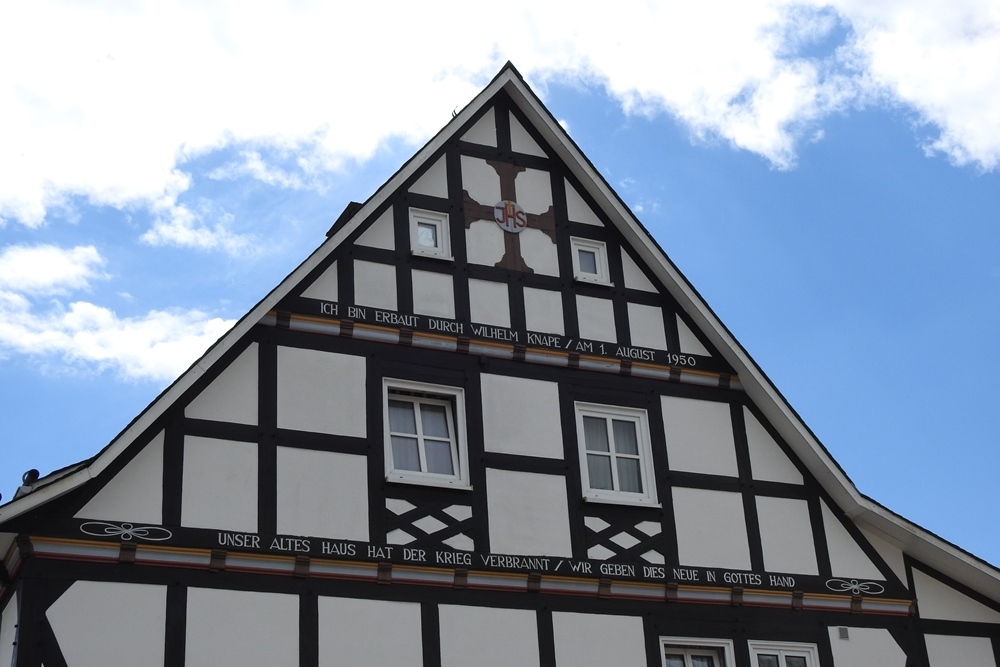 Tekst op Huis Hochstraße #1