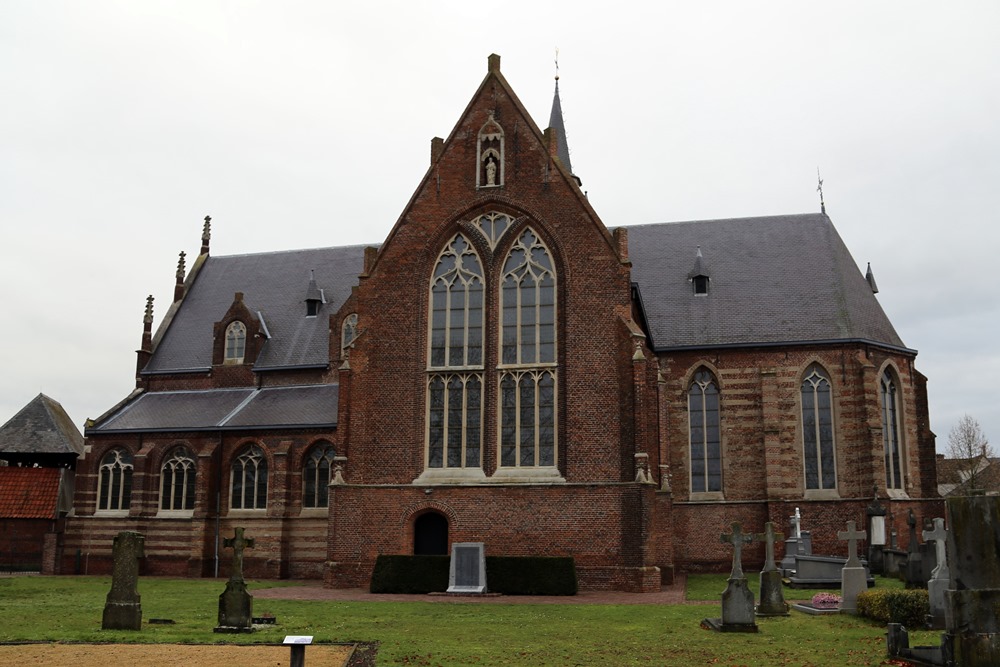 Oorlogsmonument Oude Rooms Katholieke Begraafplaats Bergeijk #2