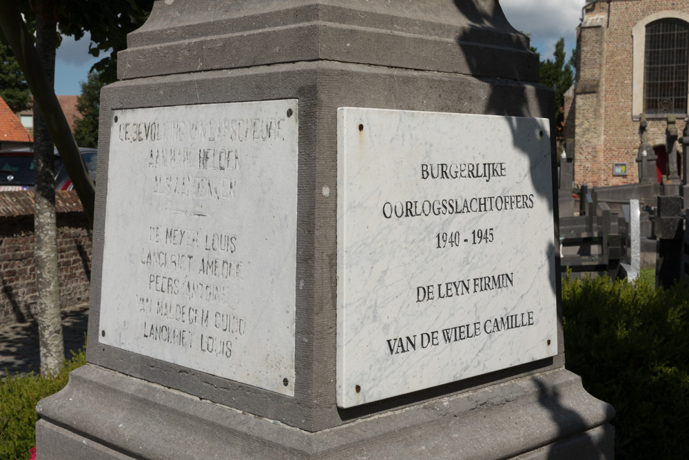 War Memorial Lapscheure #3