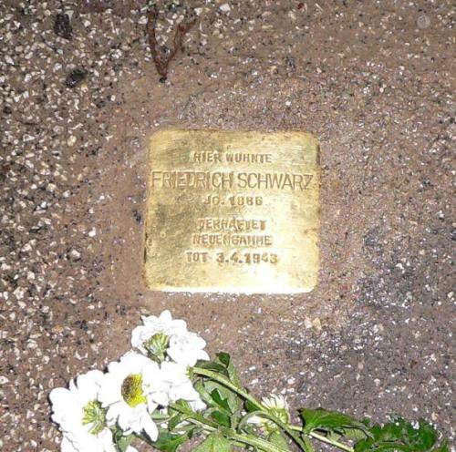 Stolperstein Berggartenstrae 2 #1