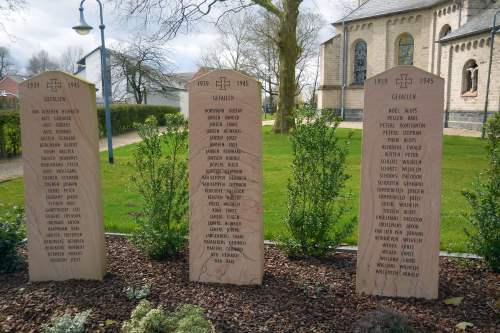 War Memorial Asperden #2