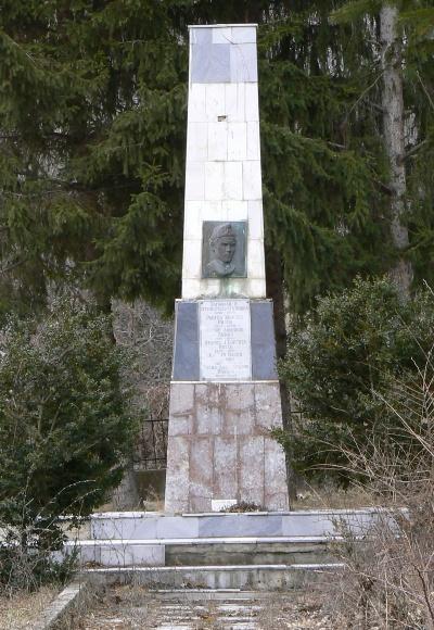 Oorlogsmonument Golema Fucha