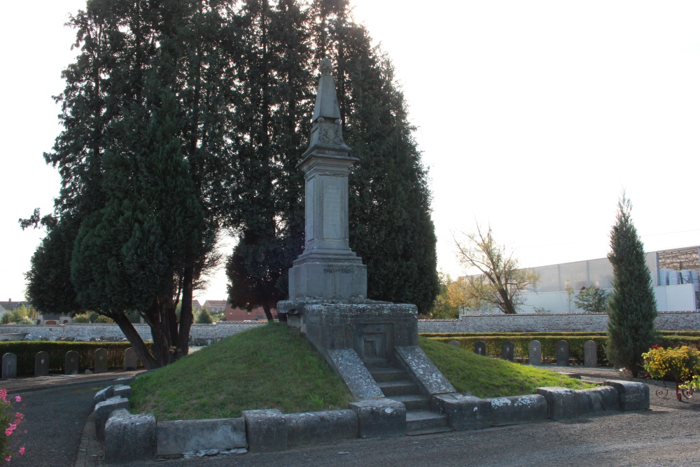 Oorlogsmonument Lessines Nieuwe Gemeentelijke Begraafplaats #1