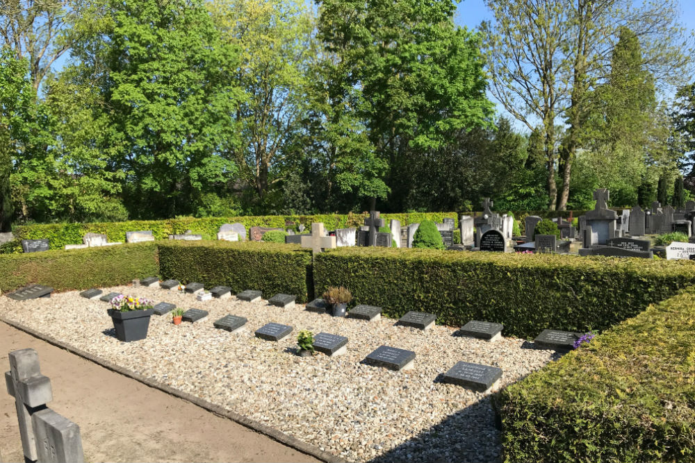 Dutch War Graves Old Municipal Cemetery Haaksbergen #1