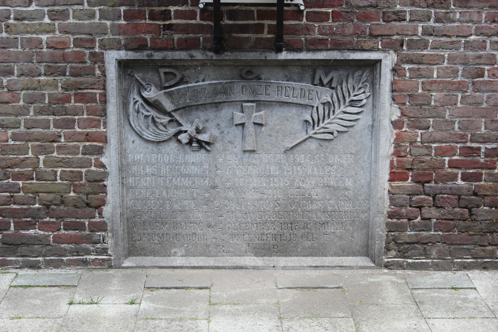 Oorlogsmonument Begraafplaats Maldegem Kleit