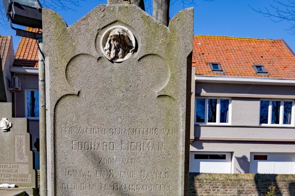 Belgian War Grave Ramskapelle #3