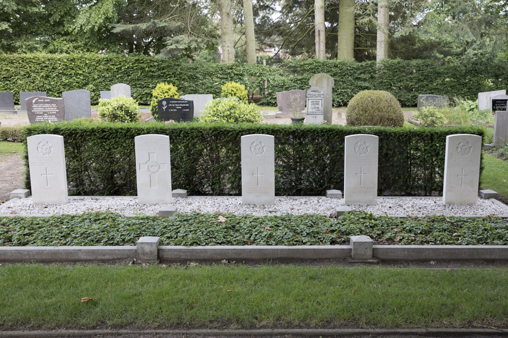 Oorlogsgraven van het Gemenebest Hengelo #1