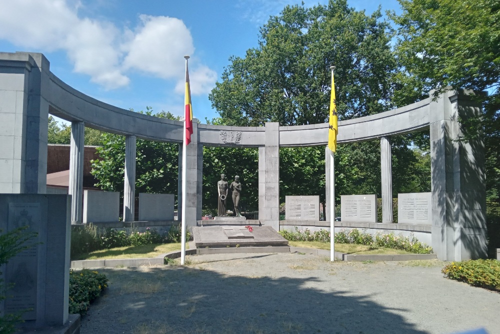 War Memorial Merksem #1