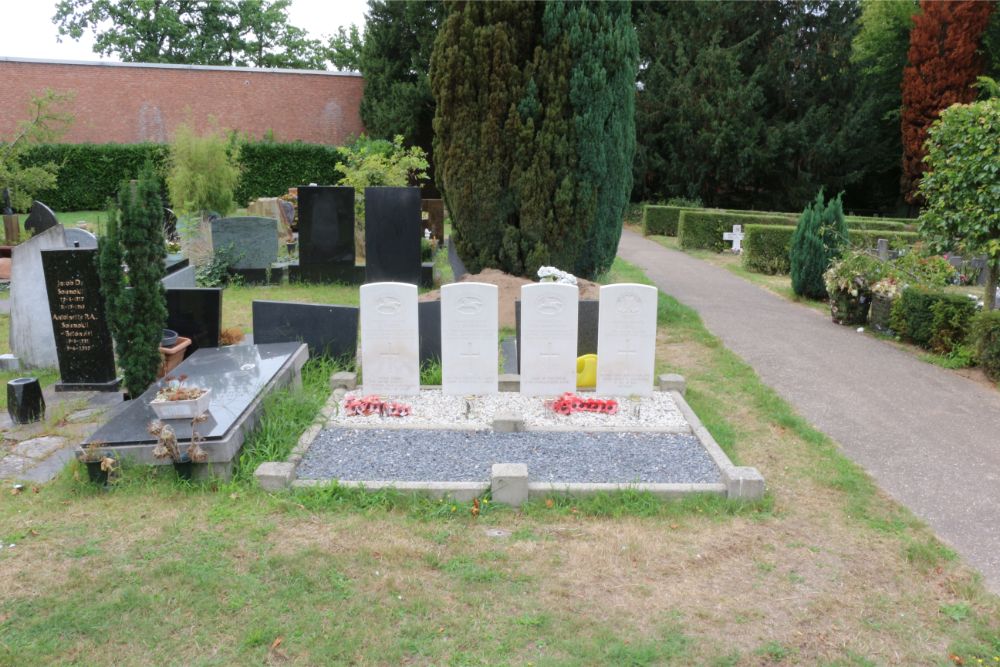 Commonwealth War Graves Municipal Cemetery Vught #3