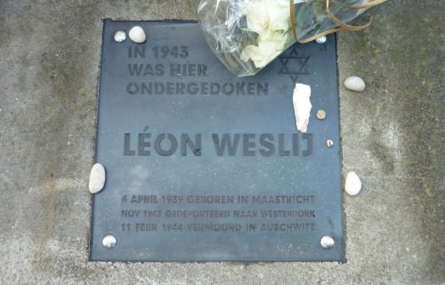 Monument ter nagedachtenis aan Leon Wesly #1