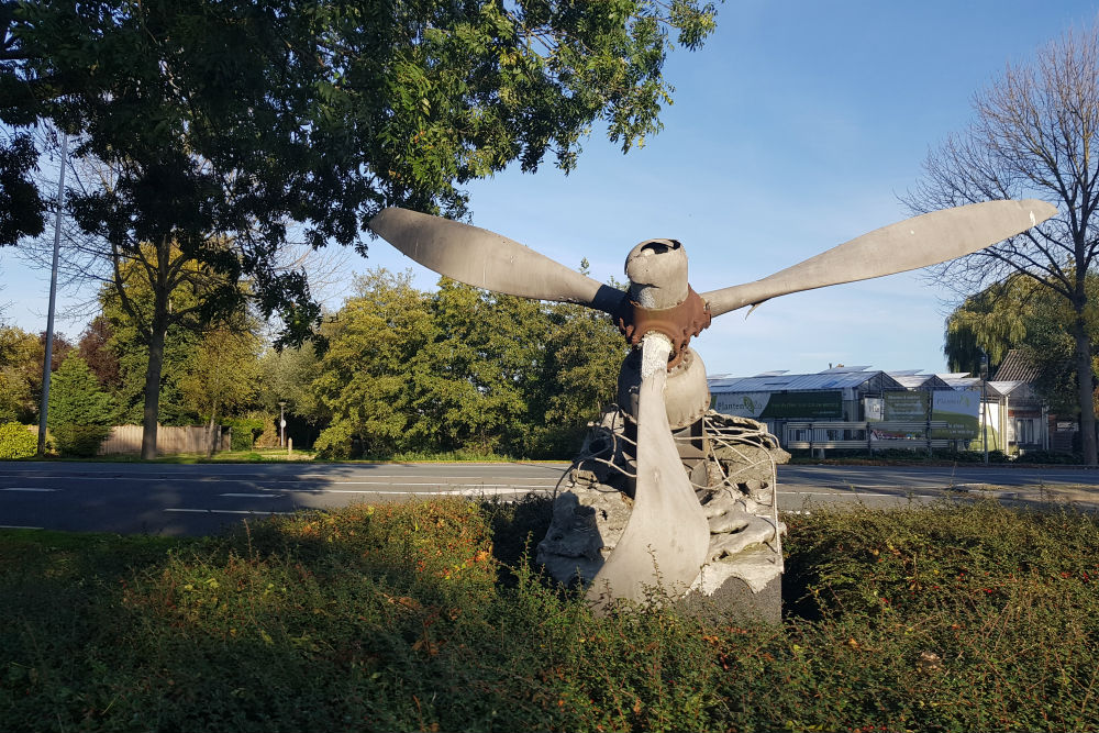 Memorial Short Stirling 6091 #4