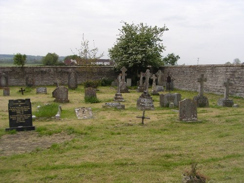 Commonwealth War Graves St Dunstan Churchyard