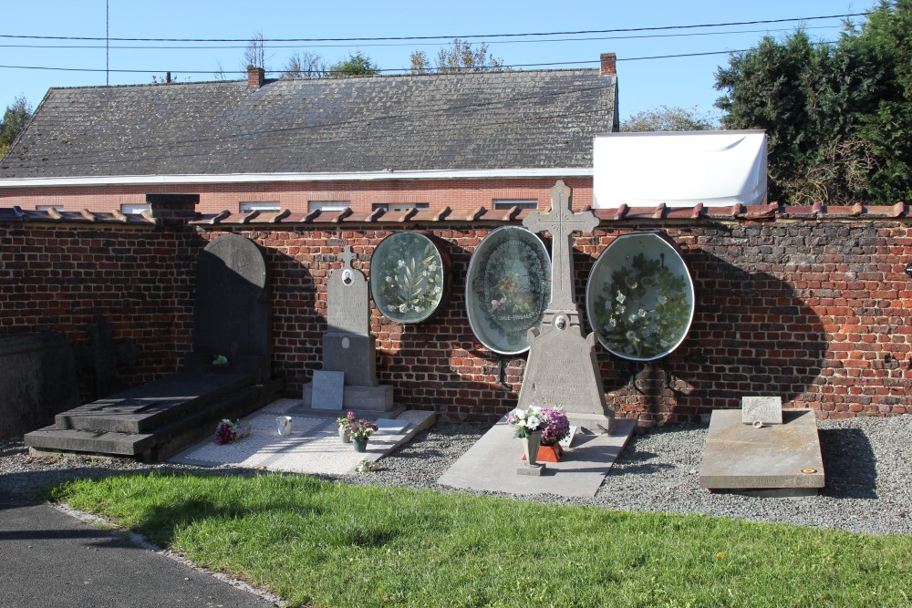 Belgian War Graves Buissenal #1